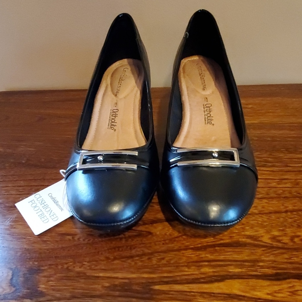 New Croft & Barrow dress shoes
